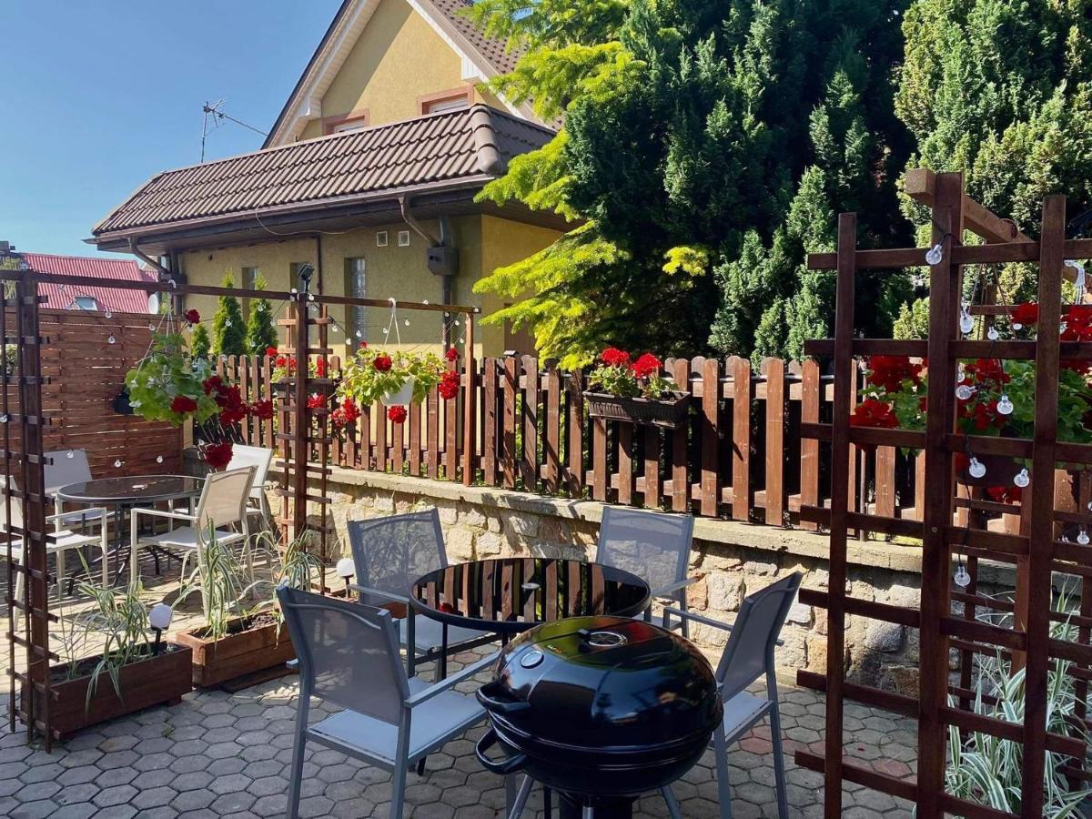 Pokoje Goscinne Marcin Leba Exterior photo