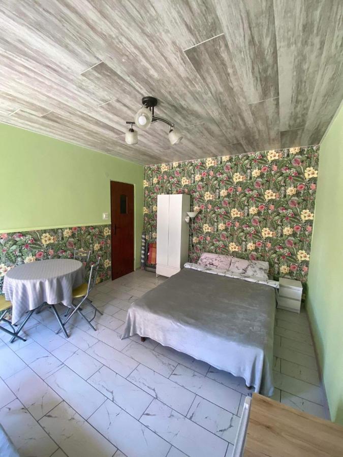 Pokoje Goscinne Marcin Leba Exterior photo