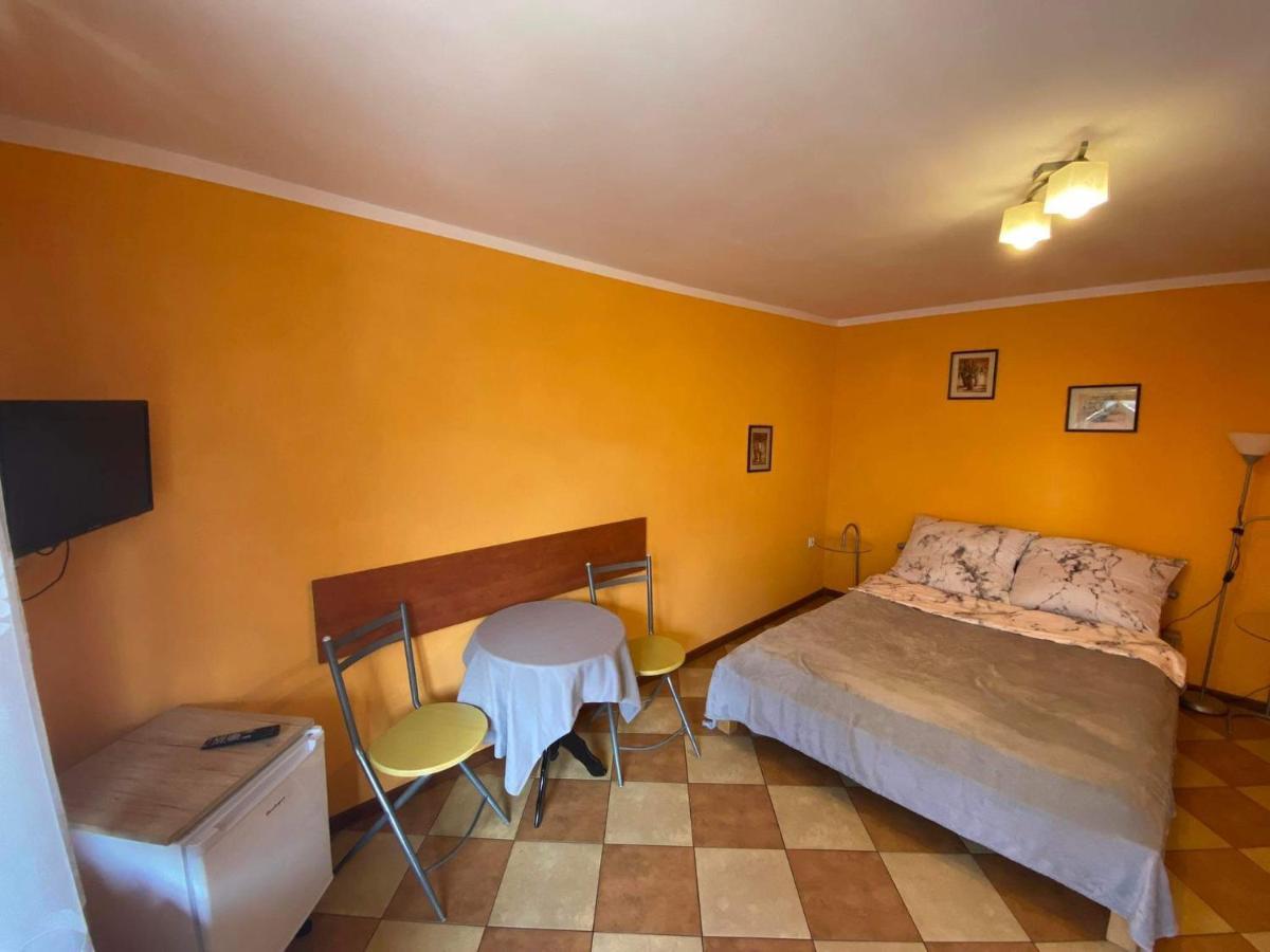 Pokoje Goscinne Marcin Leba Exterior photo