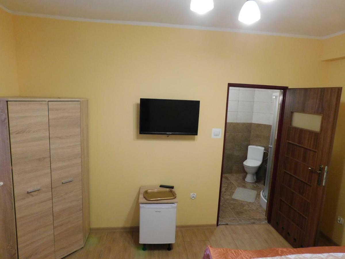 Pokoje Goscinne Marcin Leba Exterior photo