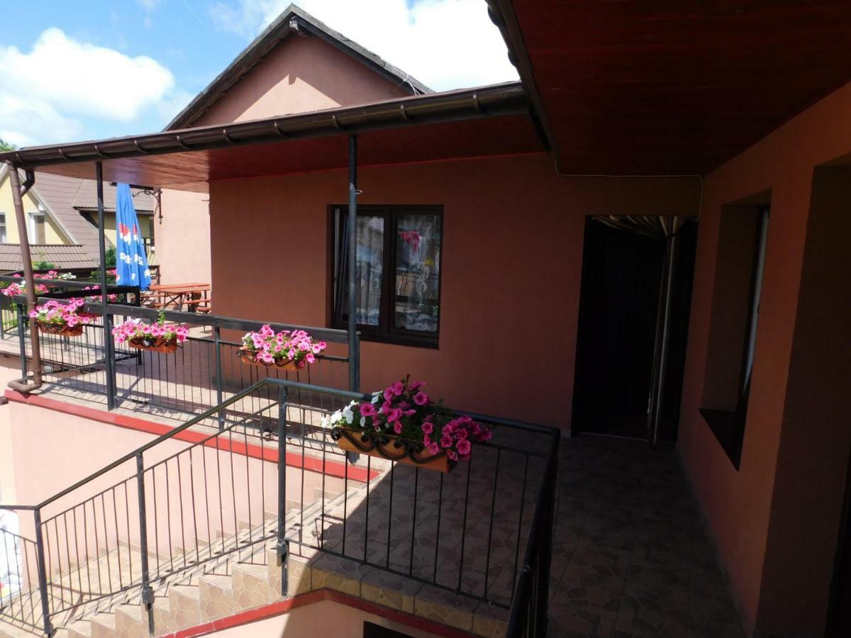Pokoje Goscinne Marcin Leba Exterior photo
